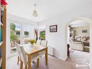 Dining Room- click for photo gallery